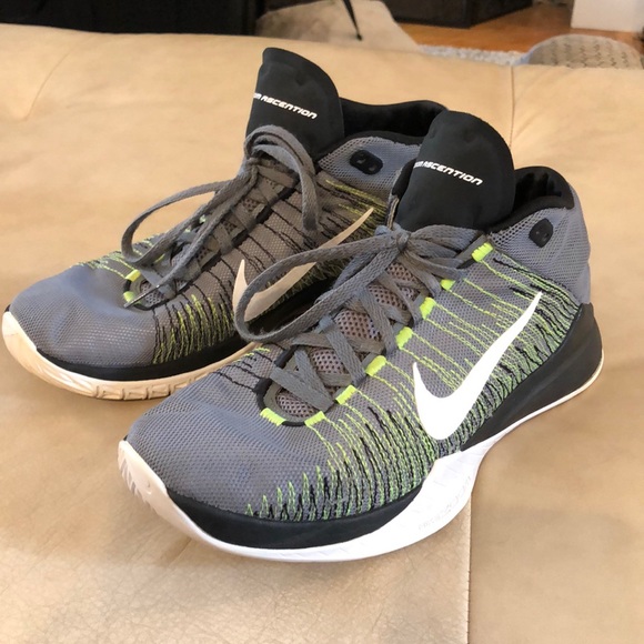 poshmark basketball shoes